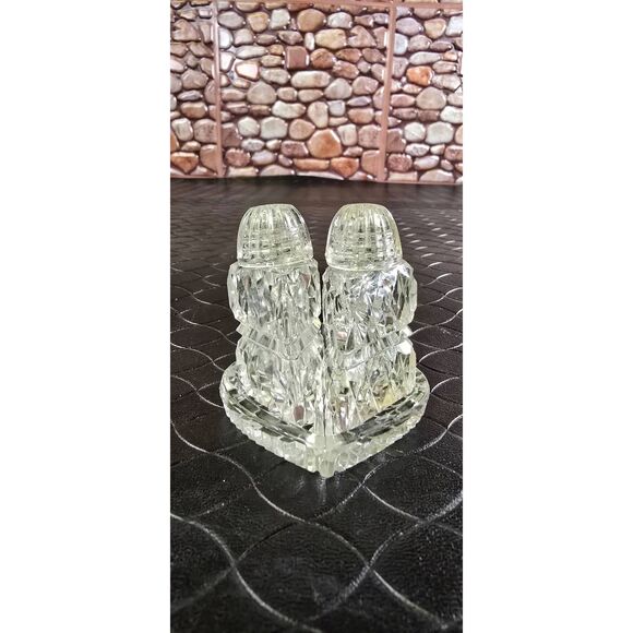 Cut Crystal Heart Salt and Pepper Shakers-Rare - Picture 2 of 11